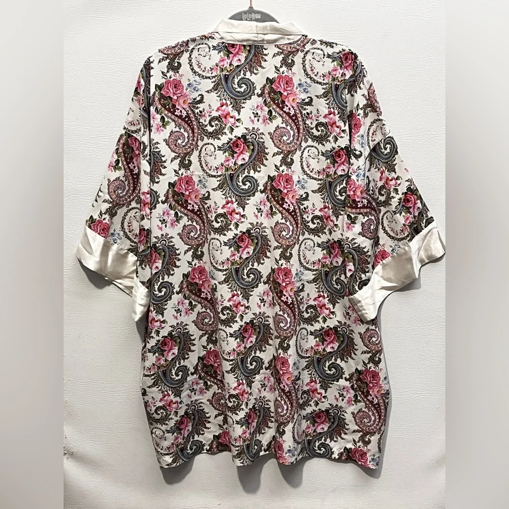 Vintage Gold Label Victoria's Secret Floral Paisley Satin-Trim Kimono Robe